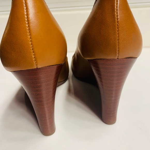 Tory Burch wedge - Picture 3 of 7